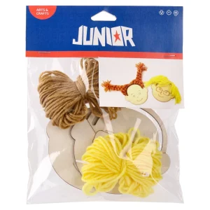 Crafty creativ, creative set, making a hairstyle